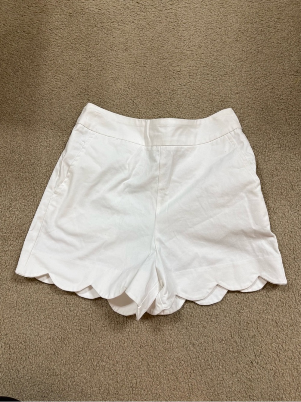Francesca's Collections White High-Waist Scallop Hem Shorts